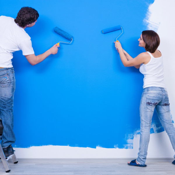How To Choose The Right Paint For Your Walls