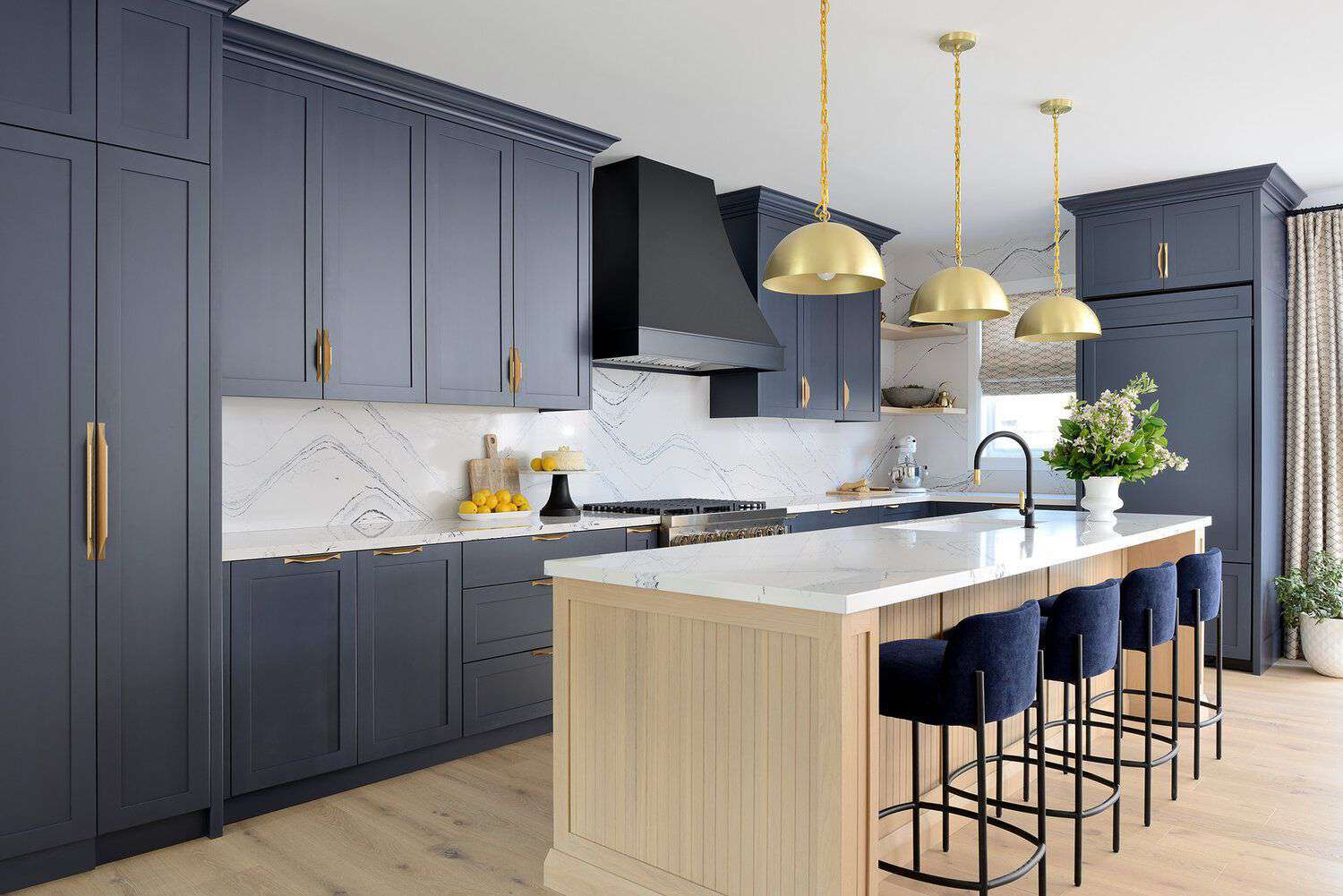 Top 10 Creative Ideas to Create a Blue Kitchen Cabinet