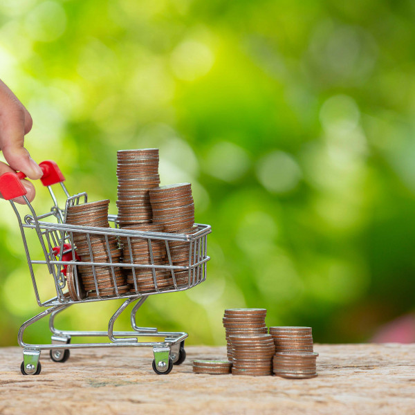 Best Ways to Save Money While Buying Furniture & Appliances for Your Home