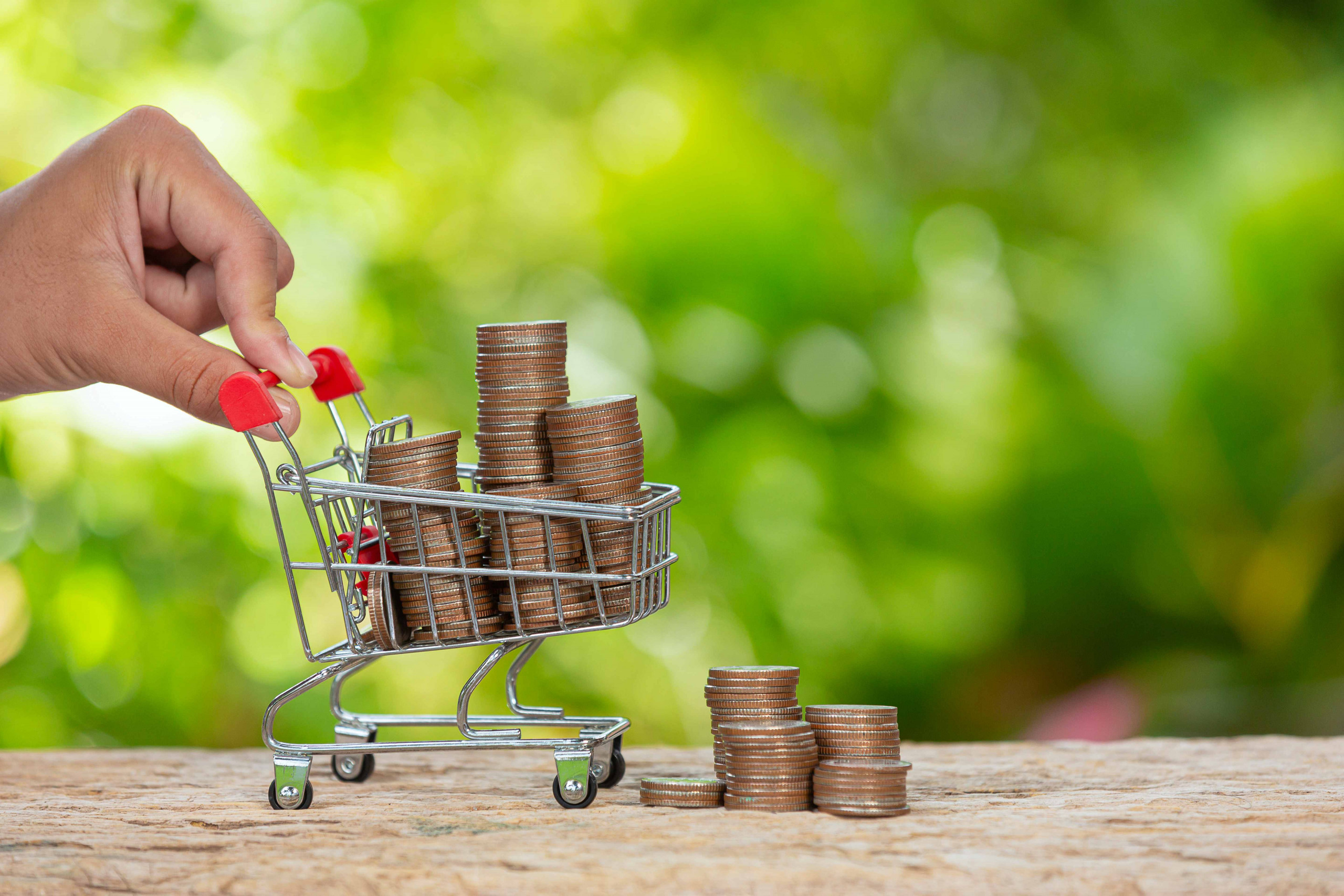 Best Ways to Save Money While Buying Furniture & Appliances for Your Home
